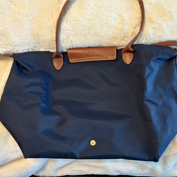 Navy Longchamp Tote- Preloved - Picture 9 of 15